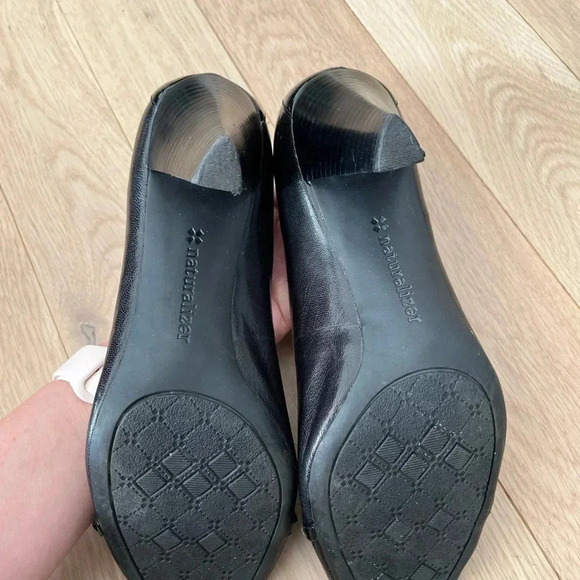 Naturalizer N5 8M Lockhart pitch black leather peeptoe shoe - Picture 6 of 8